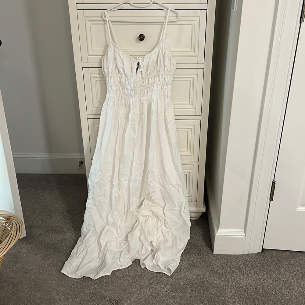 White maxi dress